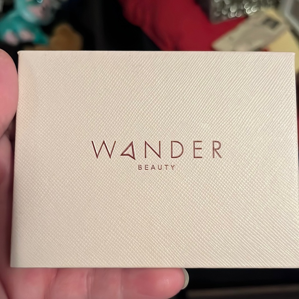 Wander Beauty “Getaway Eye & Face Palette”